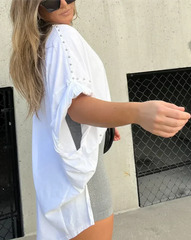 Aude Plourde | oversized T-shirt met studs